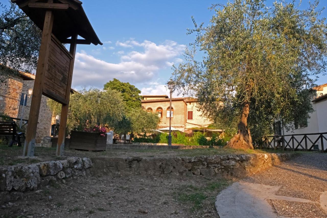 Rooms And Wine Al Castello 몬테리지오니 외부 사진