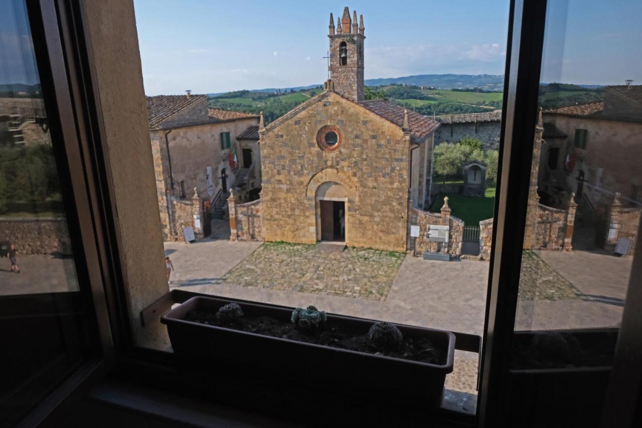 Rooms And Wine Al Castello 몬테리지오니 외부 사진