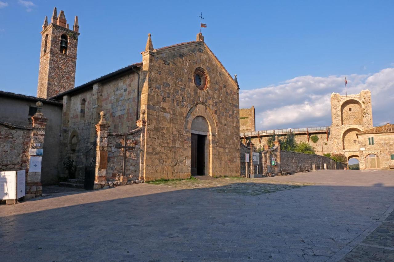 Rooms And Wine Al Castello 몬테리지오니 외부 사진