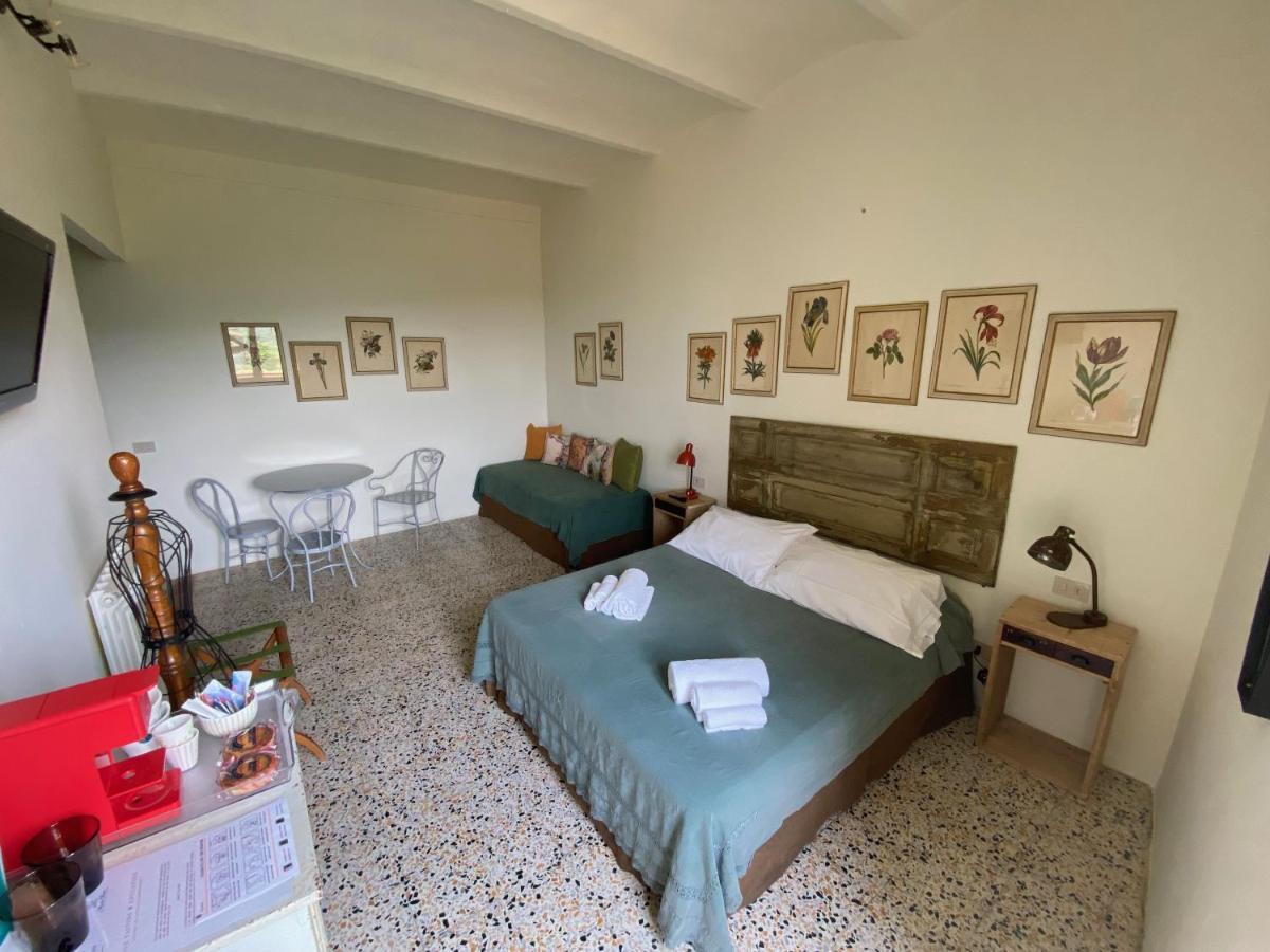 Rooms And Wine Al Castello 몬테리지오니 외부 사진