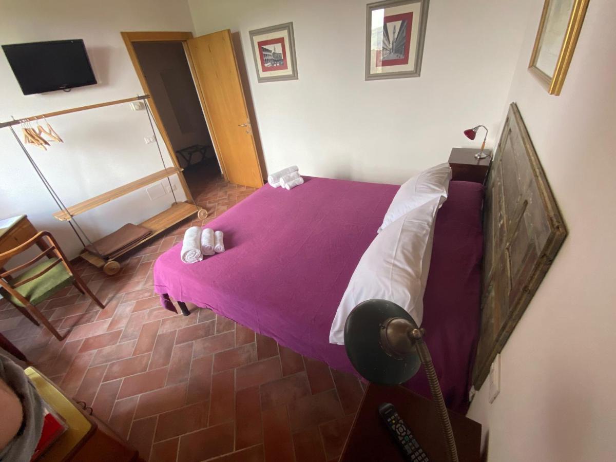 Rooms And Wine Al Castello 몬테리지오니 외부 사진