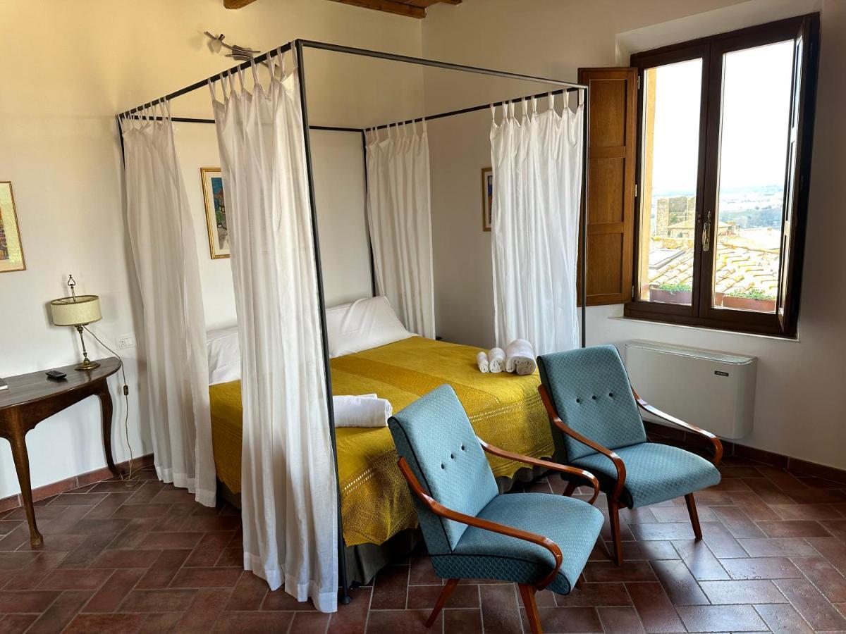 Rooms And Wine Al Castello 몬테리지오니 외부 사진