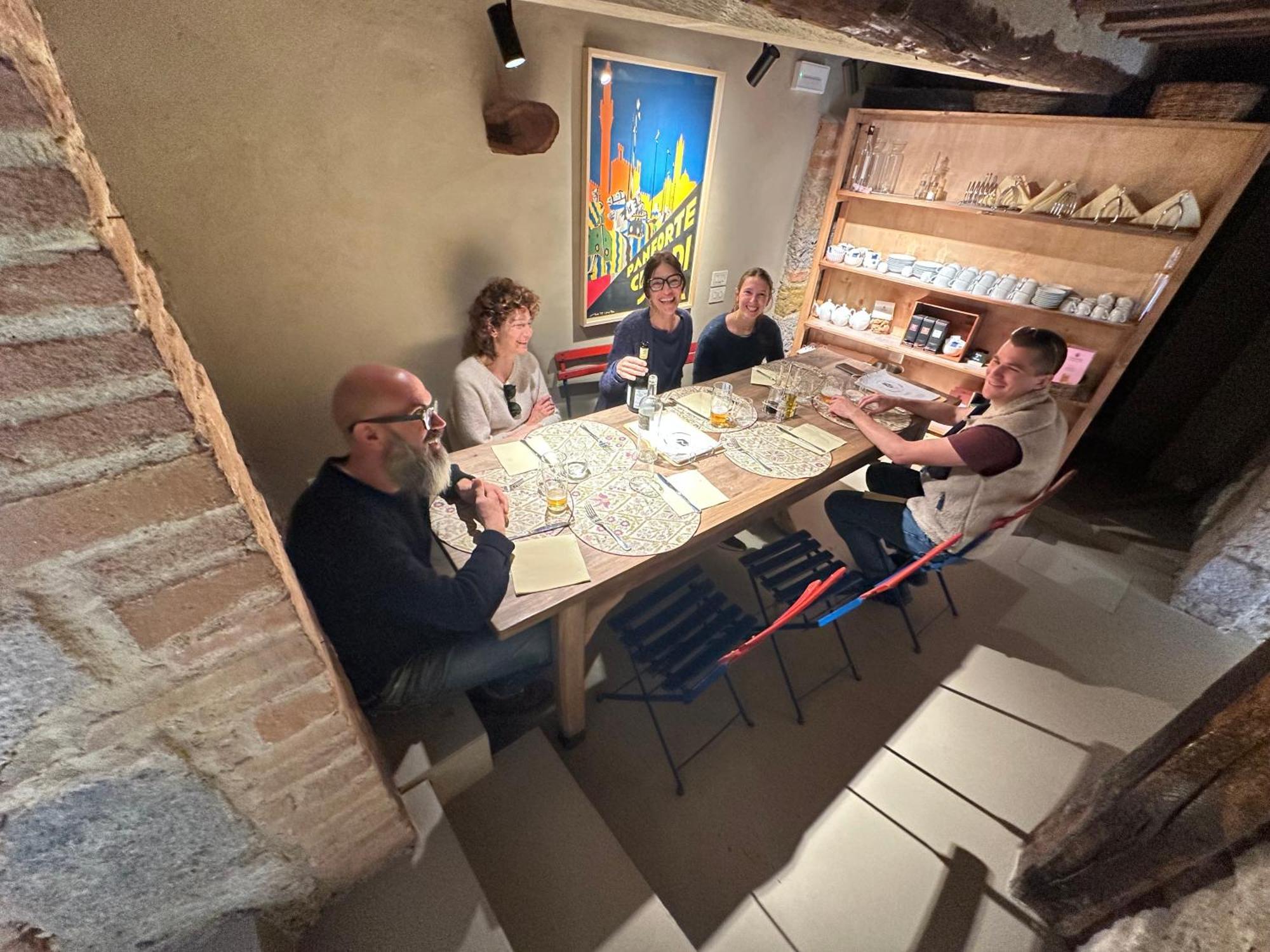 Rooms And Wine Al Castello 몬테리지오니 외부 사진