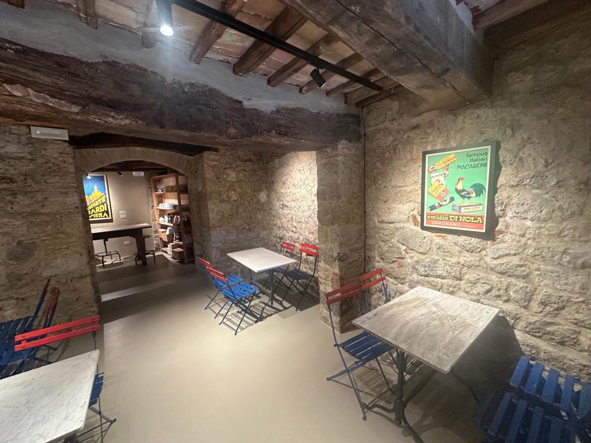 Rooms And Wine Al Castello 몬테리지오니 외부 사진